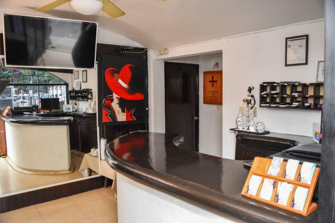 Hotel Gaby Inn Сиуатанехо Экстерьер фото